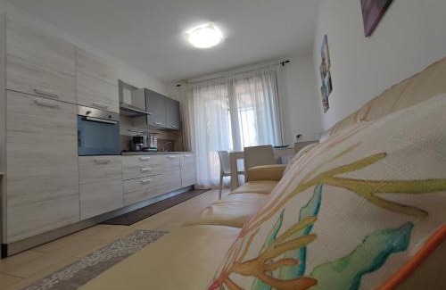 Mazzorno Sinistro Apartment | Appartamento Amaranthus Cavallino
