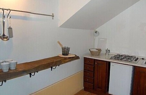 Montone House | Appartamento Aria A: A characteristic apartment surrounded by meadows and by green hills, with Free WI-FI.