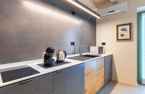 Dogliani Apartment | Appartamento Cezanne