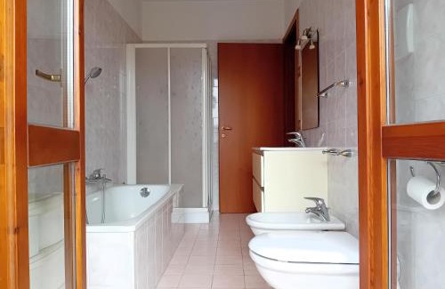 Romentino Apartment | Appartamento Da Vinci