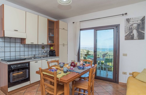 San Pasquale Apartment | 'Appartamento di Molly' with a view of the Archipelago, Balcony & Wi-Fi