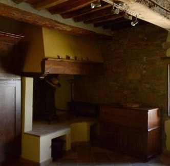 Sant'Appiano Apartment | Appartamento in borgo del Chianti fiorentino