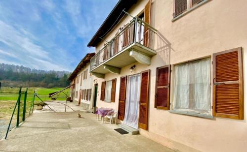 Roatto Apartment | Appartamento in cascina -la cascinetta di Ali-