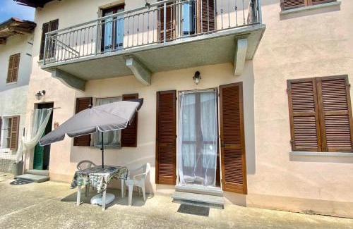 Roatto Apartment | Appartamento in cascina -la cascinetta di Ali-