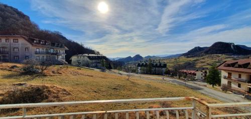 Pizzoferrato Apartment | Appartamento in una valle di Luce