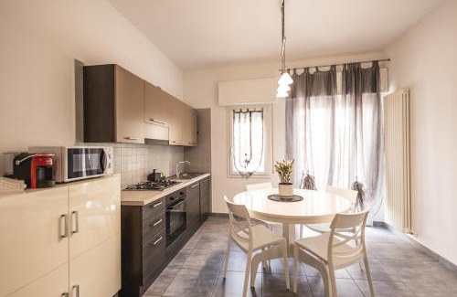 Misano Adriatico Apartment | Appartamento Leone