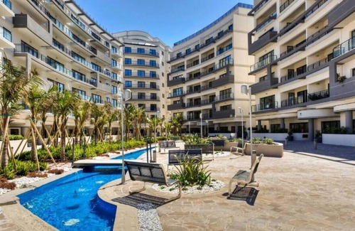 Paceville Condo | Appartamento moderno in centro a St Julians