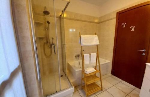 Ferrere Apartment | Appartamento OttoArchi