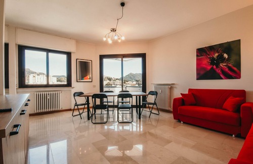 Downtown Apartment | Appartamento Panorama - Affitti Brevi Italia