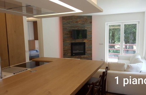 Champoluc Apartment | Appartamento Primo Piano Villa a Champoluc loc Frachey