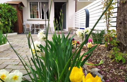 Province of Bologna Apartment | Appartamento Signorini Bolognaholidayhome - Parcheggio e Giardino privato - Holiday House Bologna Garden Parking