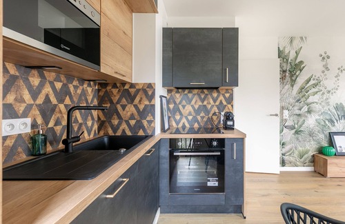 Chennevieres-sur-Marne Apartment | Appartement Luxueux Hyper Centre Ville. Proche Paris et Disneyland
