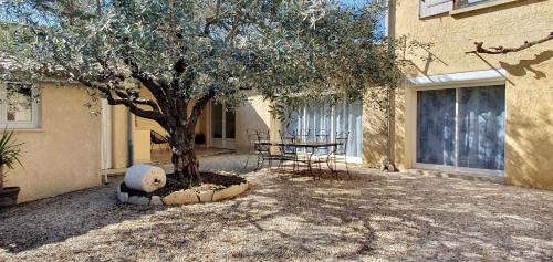 Saint-Maurice-sur-Eygues Apartment | Appartement spacieux à Saint-Maurice-sur-Eygues 70 m² avec jardin