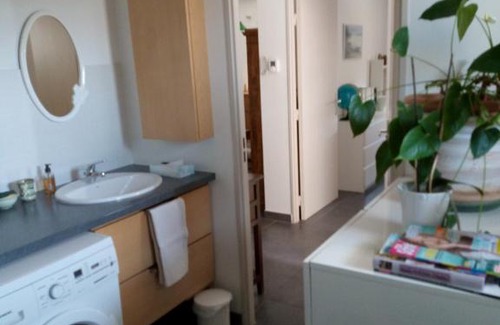 Saint-Quentin-la-Poterie Apartment | appartement cosy, lumineux et calme