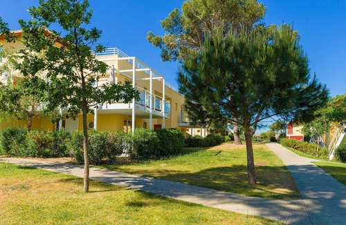 Le Brusc Condo | Appartement cosy 2 pièces pour 6 | Accès piscine!