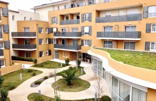 Uzes Apartment | Appartement 2 Chambres Avec Balcon