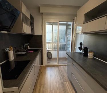 Prado-Perier Apartment | Appartement 2 chambres proche plage