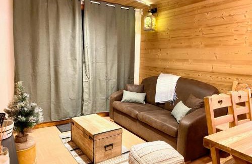 Les Orres Apartment | Appartement 2 chambres vue pistes, parking privatif