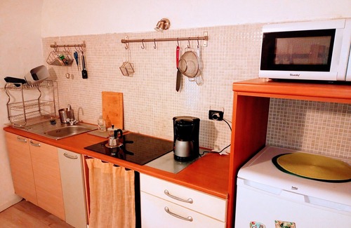 Vallebona Apartment | Appartement 2 Personnes au Coeur D'un Village Médiéval en Italie, Ligure