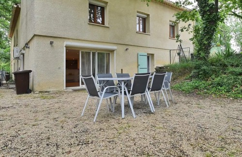 Belvezet Apartment | Appartement A 10' Parc DE Loisir,10' Musee Haribo,10' D'uzes ,15' Pont DU Gard