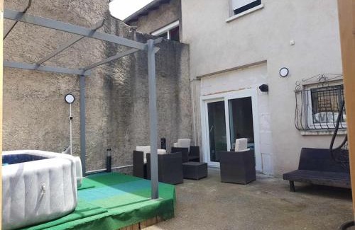 Hargarten-aux-Mines Apartment | appartement avec jacuzzi