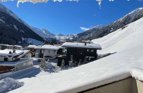 Juns Apartment | Appartement Alpenrose - TUX Mountain Apart