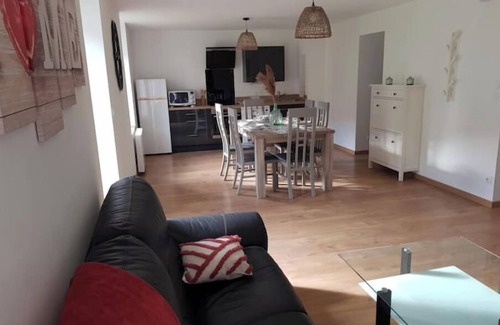 Le Syndicat Apartment | Appartement au Calme