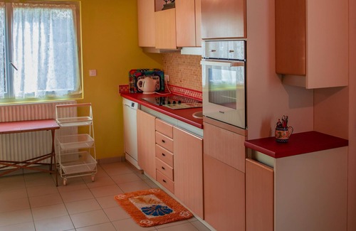 Decize Apartment | Appartement au Calme Proche des Commerces au Bord de la Loire
