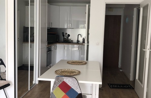 Noisy-le-Grand Apartment | Appartement au Pied de la Gare Entre Paris et Disneyland