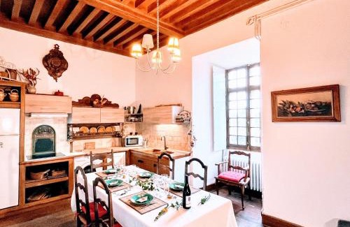 Castelnau-Valence Apartment | Appartement avec 4 lits au Château