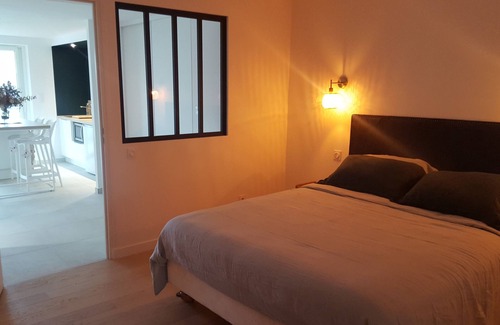 Limonest Apartment | Appartement Avec Jardin et Piscine, Proximité Lyon et Techlid