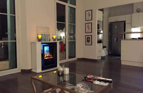 California - Pezou Apartment | Appartement Beausejour. Luxurious apartment in historic city palace with