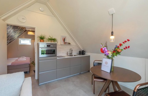 Kortgene Apartment | Appartement 'Bed by Al' - Hoofdstraat 16 a | Kortgene