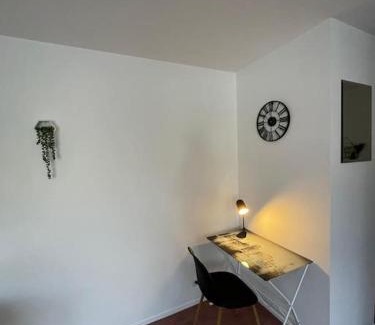 Saint-Genis-Pouilly Apartment | Appartement Cern Geneve Terrasse Station de ski