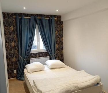 Saint-Lager-Bressac Apartment | Appartement Chez Marcel