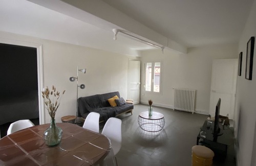Envermeu Apartment | Appartement Charmant, à 10 min de la Plage