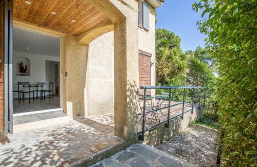 Hyeres Apartment | Appartement confortable à Hyères avec piscine privée