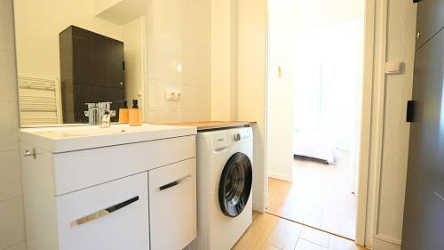 Charmettes - Bellecombe Apartment | Appartement cosy et design entre PartDieu et Charpennes