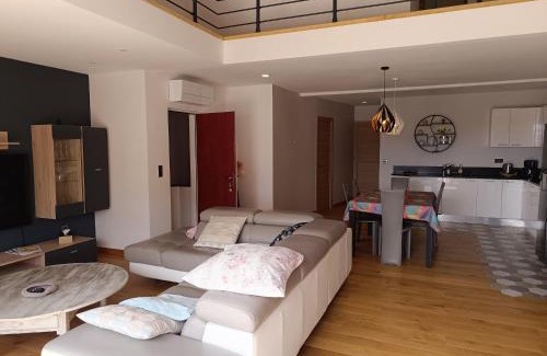La Londe-les-Maures Apartment | Appartement Design