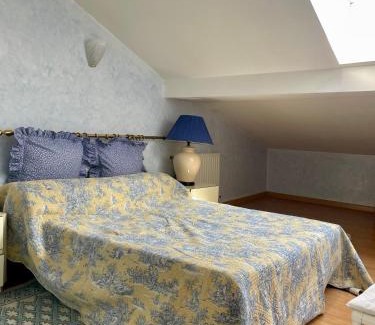 Charlieu Apartment | Appartement duplex centre ville charlieu