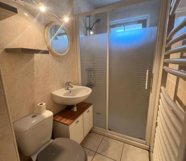 Saint-Eloy-les-Mines Apartment | Appartement T2 Cosy
