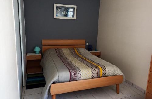 Saint-Cast-le-Guildo Apartment | Appartement d'une chambre avec balcon amenage et wifi a Saint Cast le Guildo