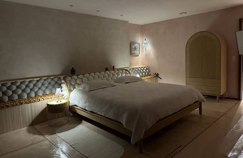 Outremont Apartment | Appartement -GC- cosy & original sur le Plateau Mont-Royal