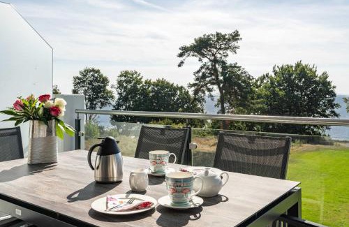 Zirchow Apartment | Appartement "Haffkante" mit Penthouseflair - Oase am Haff