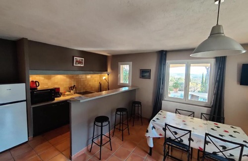 Combaillaux Apartment | appartement indépendant avec vue panoramique