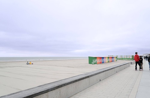 Malo-les-Bains Apartment | Appartement Lumineux, Calme et Spacieux Situé Face à la mer