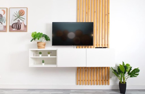 Juvisy-sur-Orge Apartment | Appartement Moderne et Tropical 15 min Paris