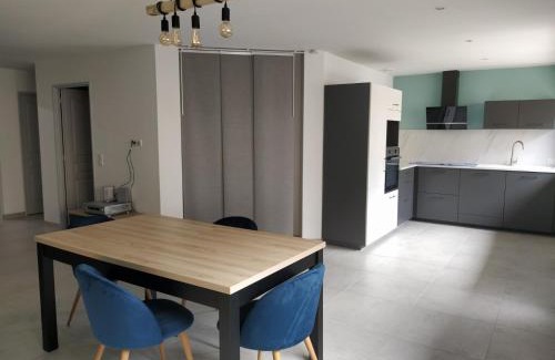Salviac Apartment | Appartement moderne dans village de charme