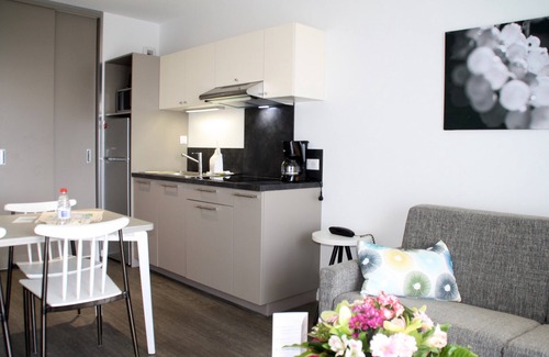 Jonzac Condo | Appartement Neuf et équipé, près des Antilles