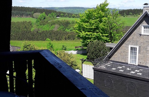 Altastenberg Apartment | Appartement Panoramablick - Mit Balkon und Pool